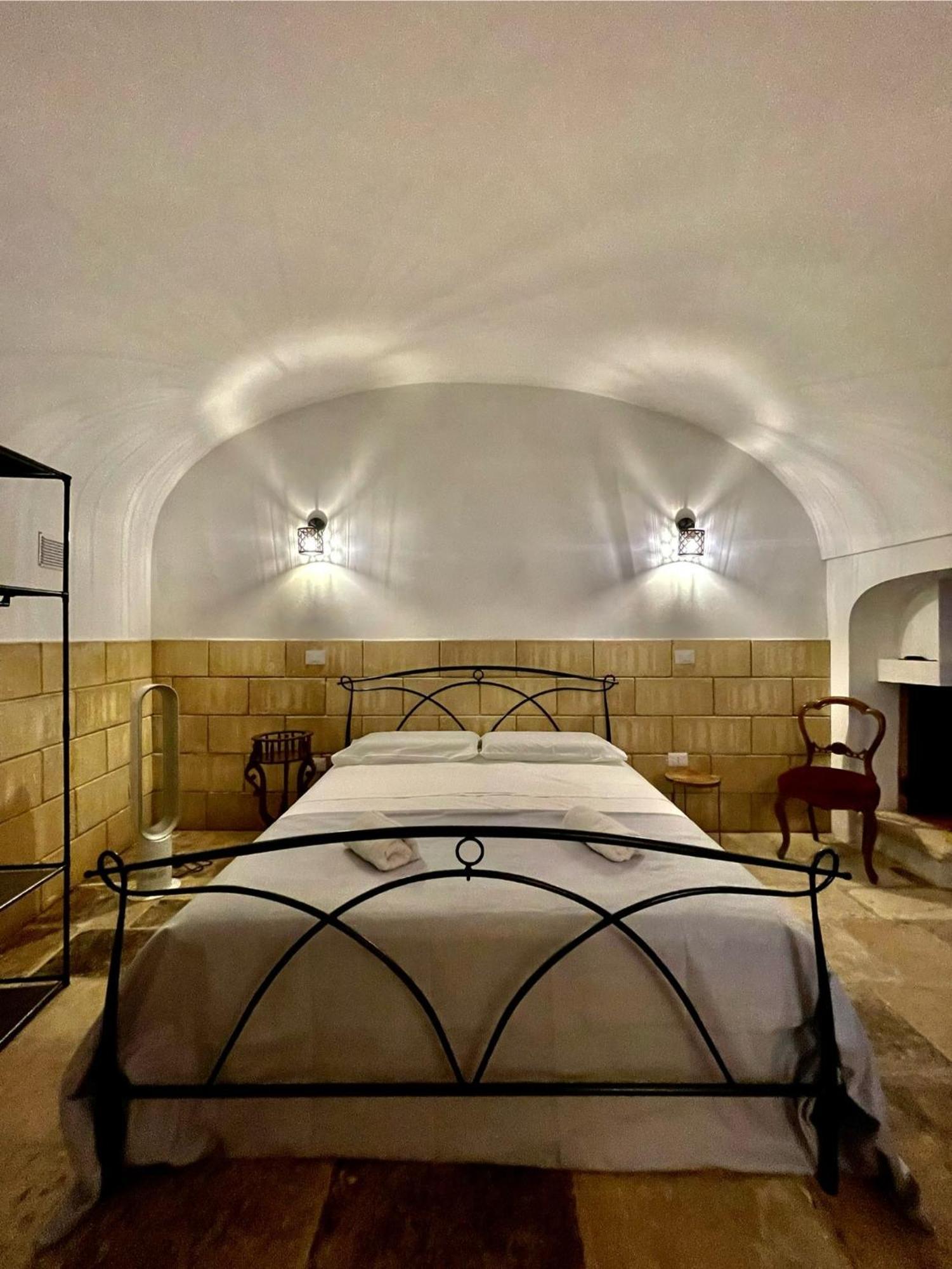 Il Serafino Holiday Suites Bari Exterior foto